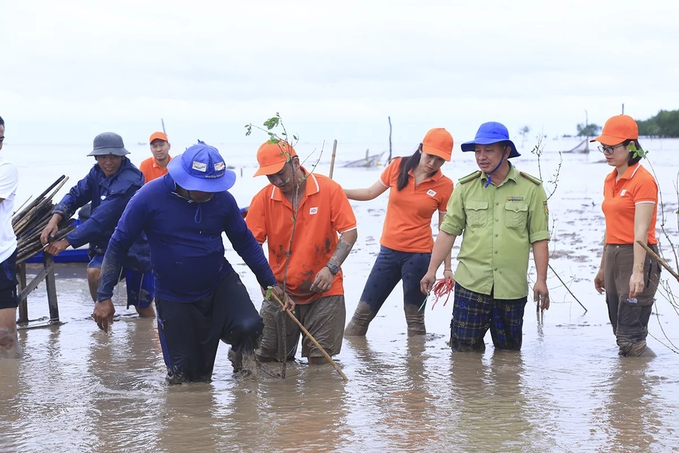 Bản đồ nhân đạo số - cách tiếp cận mới để triển khai hoạt động thiện nguyện - 1 Bản đồ nhân đạo số - cách tiếp cận mới để triển khai hoạt động thiện nguyện - 1