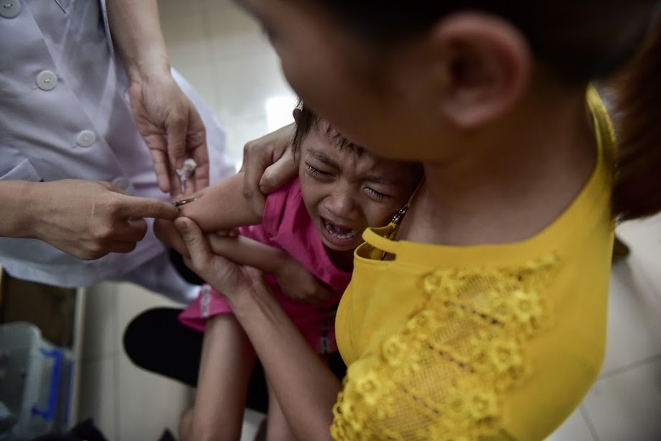 Rơi lệ hình ảnh những “chiến binh” đầu trọc kiên cường chiến đấu ung thư - 7