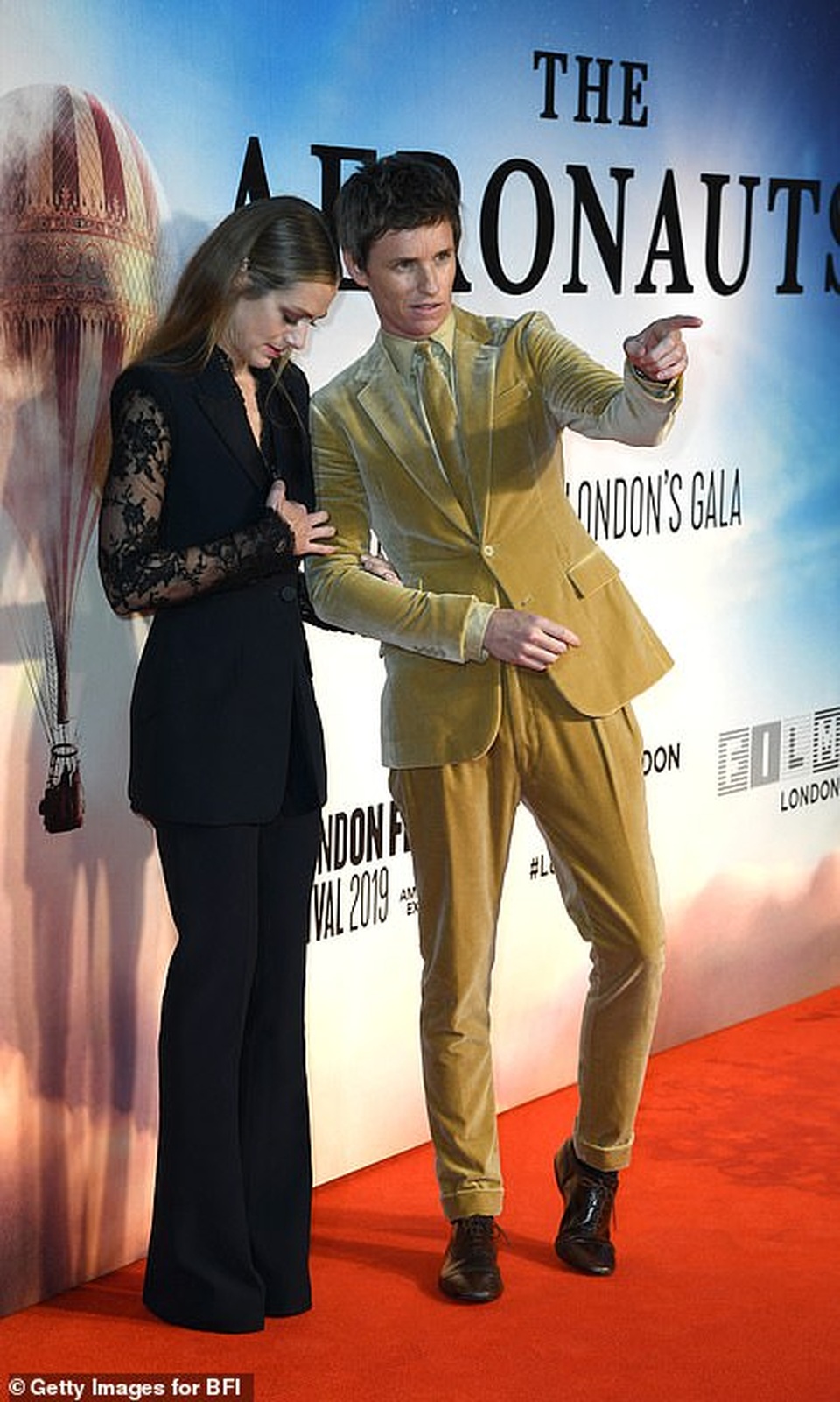 Cô gái Đan Mạch Eddie Redmayne thân thiết bên đồng nghiệp xinh đẹp - 10 Cô gái Đan Mạch Eddie Redmayne thân thiết bên đồng nghiệp xinh đẹp - 10