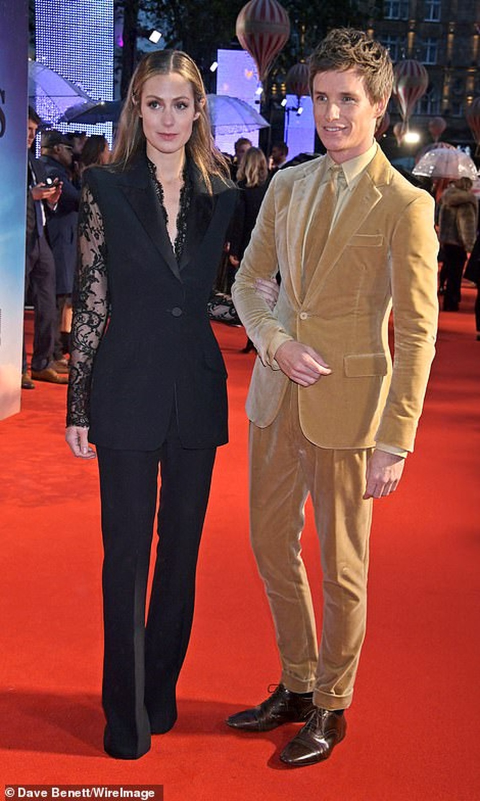 Cô gái Đan Mạch Eddie Redmayne thân thiết bên đồng nghiệp xinh đẹp - 11 Cô gái Đan Mạch Eddie Redmayne thân thiết bên đồng nghiệp xinh đẹp - 11
