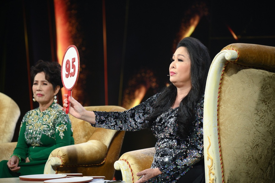 NSND Hồng Vân: “Từ năm học lớp 9 tôi đã không đếm xuể được người theo đuổi mình” - 1 NSND Hồng Vân: “Từ năm học lớp 9 tôi đã không đếm xuể được người theo đuổi mình” - 1