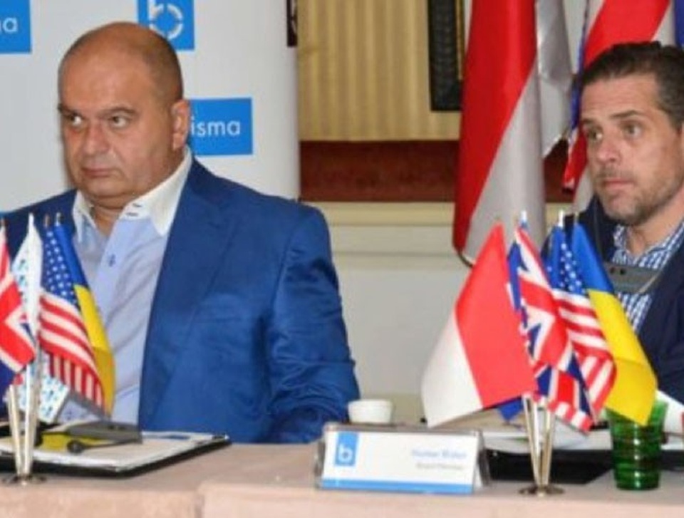 Chân dung Hunter Biden - nguồn cơn khuấy động bê bối ngoại giao Mỹ - Ukraine - 13 Chân dung Hunter Biden - nguồn cơn khuấy động bê bối ngoại giao Mỹ - Ukraine - 13