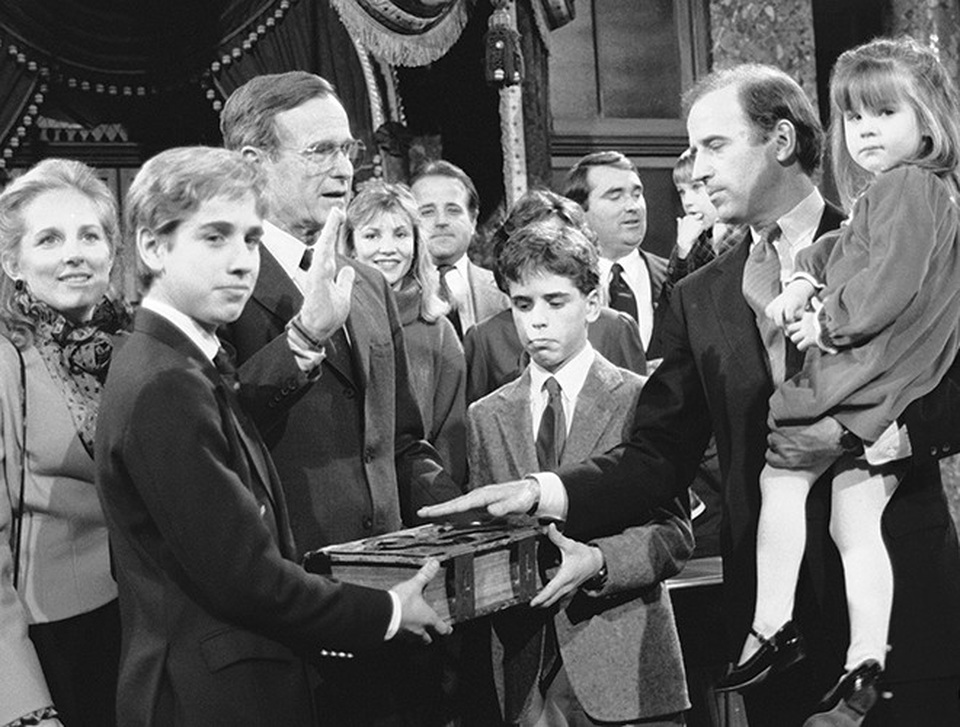 Chân dung Hunter Biden - nguồn cơn khuấy động bê bối ngoại giao Mỹ - Ukraine - 3 Chân dung Hunter Biden - nguồn cơn khuấy động bê bối ngoại giao Mỹ - Ukraine - 3