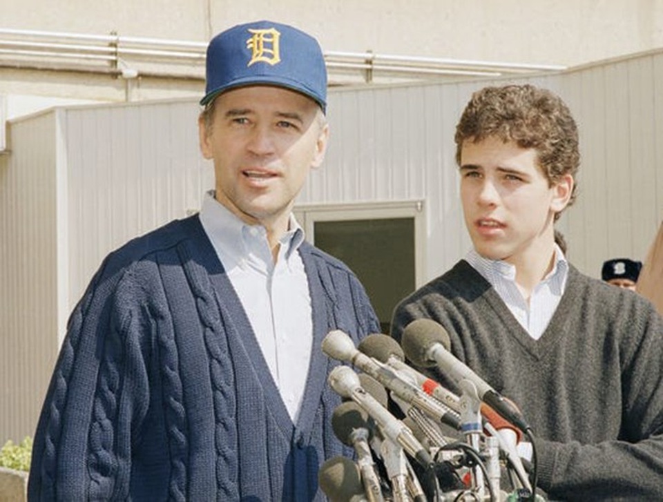 Chân dung Hunter Biden - nguồn cơn khuấy động bê bối ngoại giao Mỹ - Ukraine - 4 Chân dung Hunter Biden - nguồn cơn khuấy động bê bối ngoại giao Mỹ - Ukraine - 4