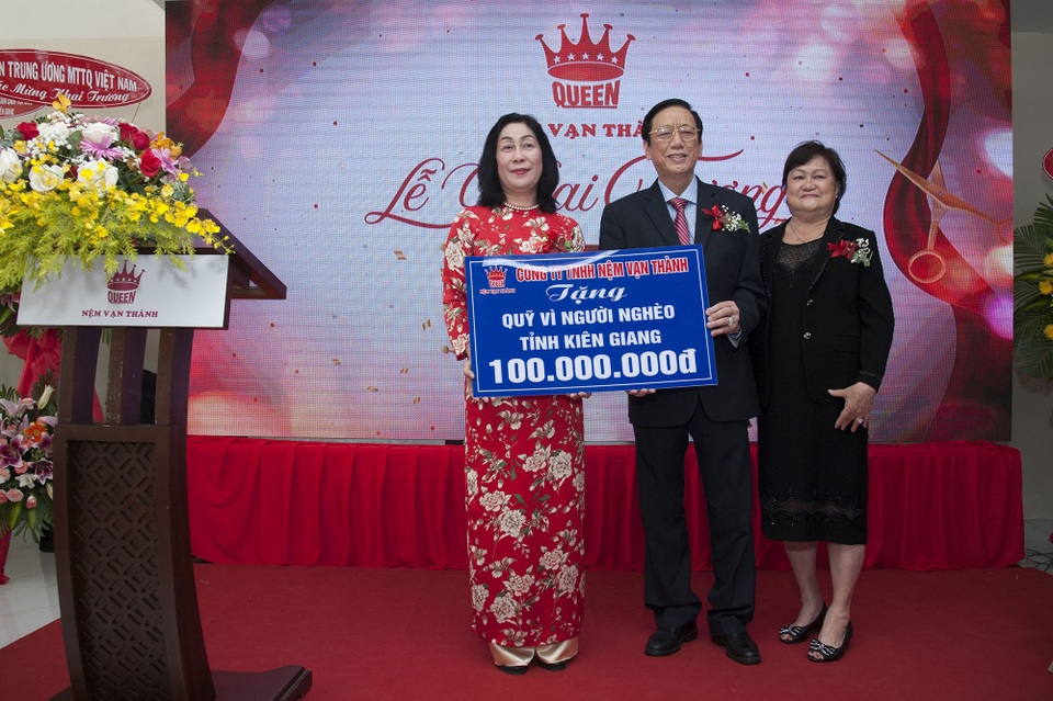 Nệm Vạn Thành khai trương Chi nhánh Kiên Giang - 4 Nệm Vạn Thành khai trương Chi nhánh Kiên Giang - 4