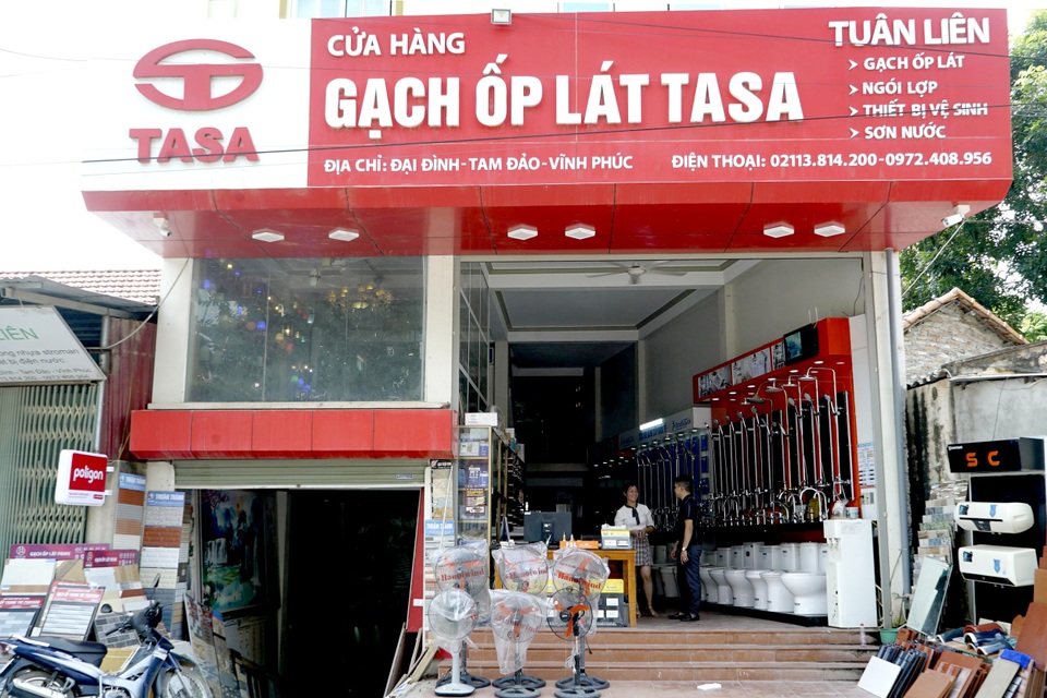 Cửa hàng Tuân Liên: “Phục vụ nhân dân, đóng góp cho quê hương” - 1