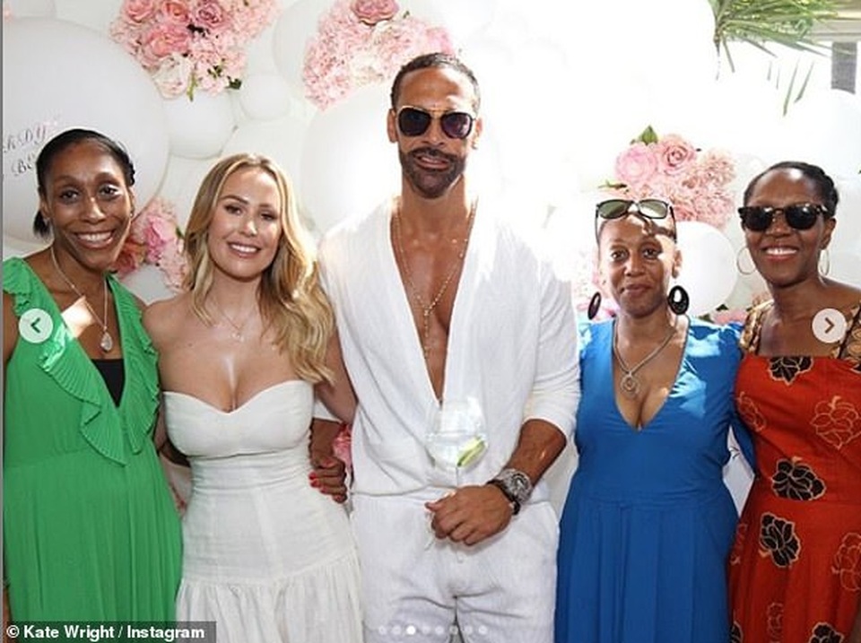 Kate Wrigh cưới danh thủ bóng đá Rio Ferdinand - 12 Kate Wrigh cưới danh thủ bóng đá Rio Ferdinand - 12