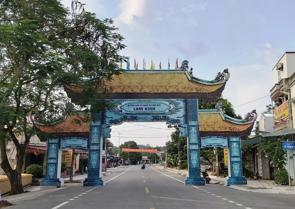 31 hộ dân lay lắt “sống treo” trong vùng lõi di tích suốt 15 năm - 1 31 hộ dân lay lắt “sống treo” trong vùng lõi di tích suốt 15 năm - 1