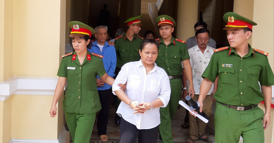 Công chứng sai, bồi thường tiền tỉ - 1 Công chứng sai, bồi thường tiền tỉ - 1