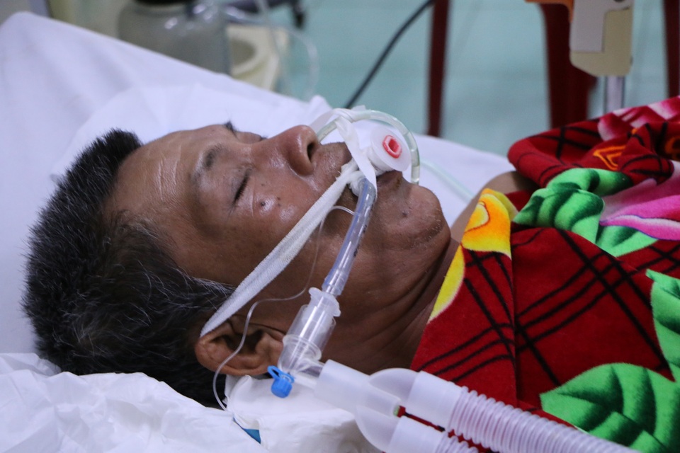 Đẫm nước mắt tình cảm cô trò nơi bệnh viện - 3 Đẫm nước mắt tình cảm cô trò nơi bệnh viện - 3