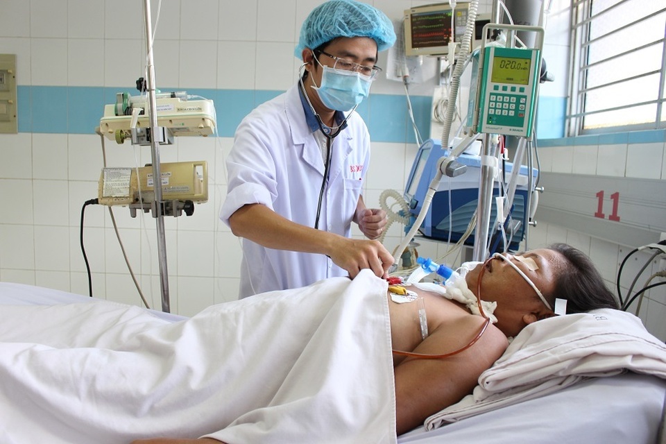 Chủ quan với sốt xuất huyết, 9 người tử vong - 2 Chủ quan với sốt xuất huyết, 9 người tử vong - 2