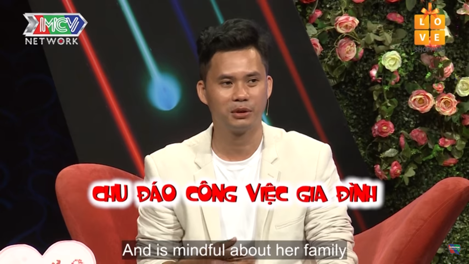 Nữ trưởng phòng xinh đẹp từ chối bấm nút hẹn hò vì chàng trai không thích sống thử - 2 Nữ trưởng phòng xinh đẹp từ chối bấm nút hẹn hò vì chàng trai không thích sống thử - 2