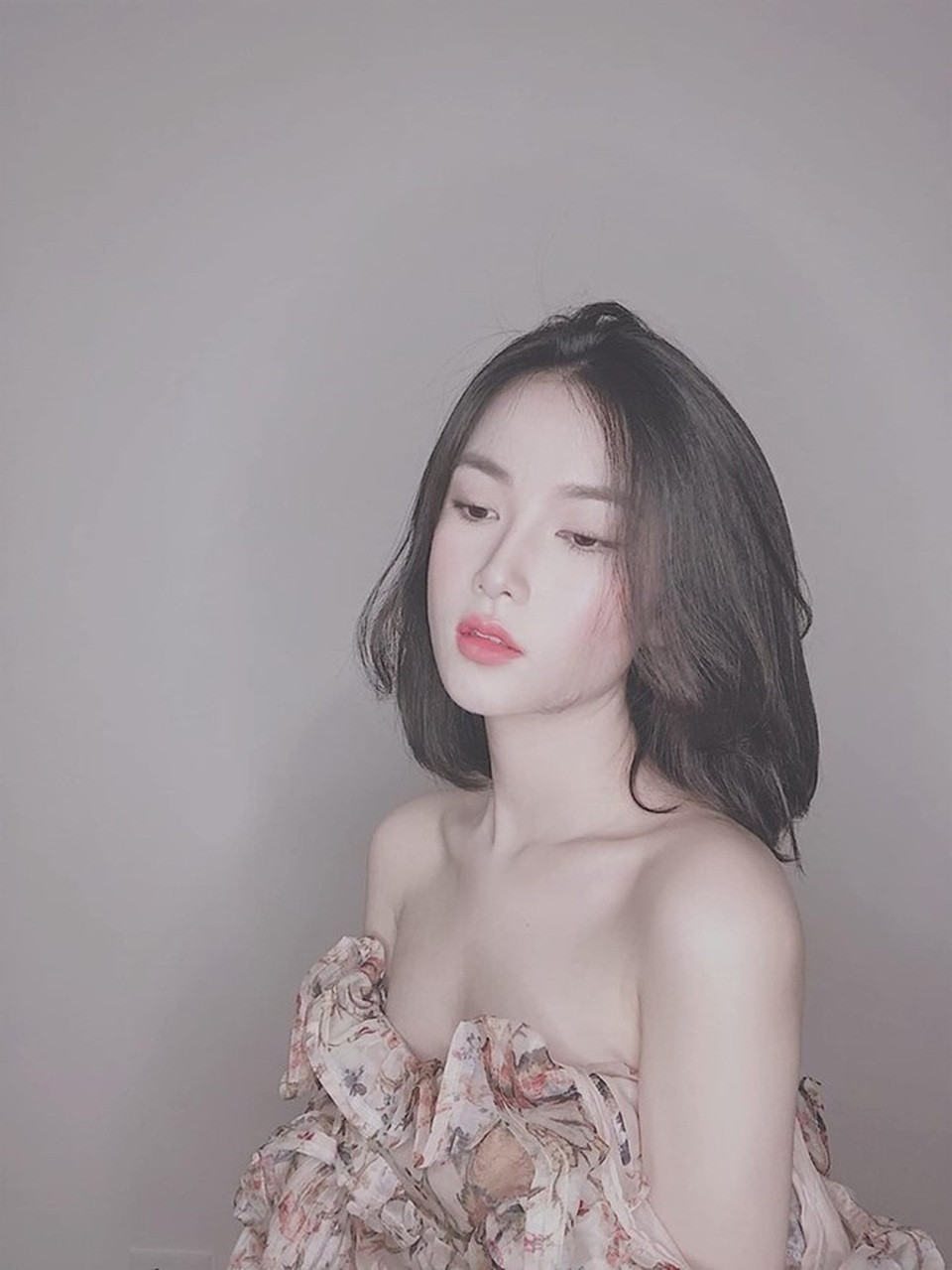 Thủ môn Bùi Tiến Dũng đang hẹn hò MC xinh đẹp, hơn tuổi? - 2 Thủ môn Bùi Tiến Dũng đang hẹn hò MC xinh đẹp, hơn tuổi? - 2
