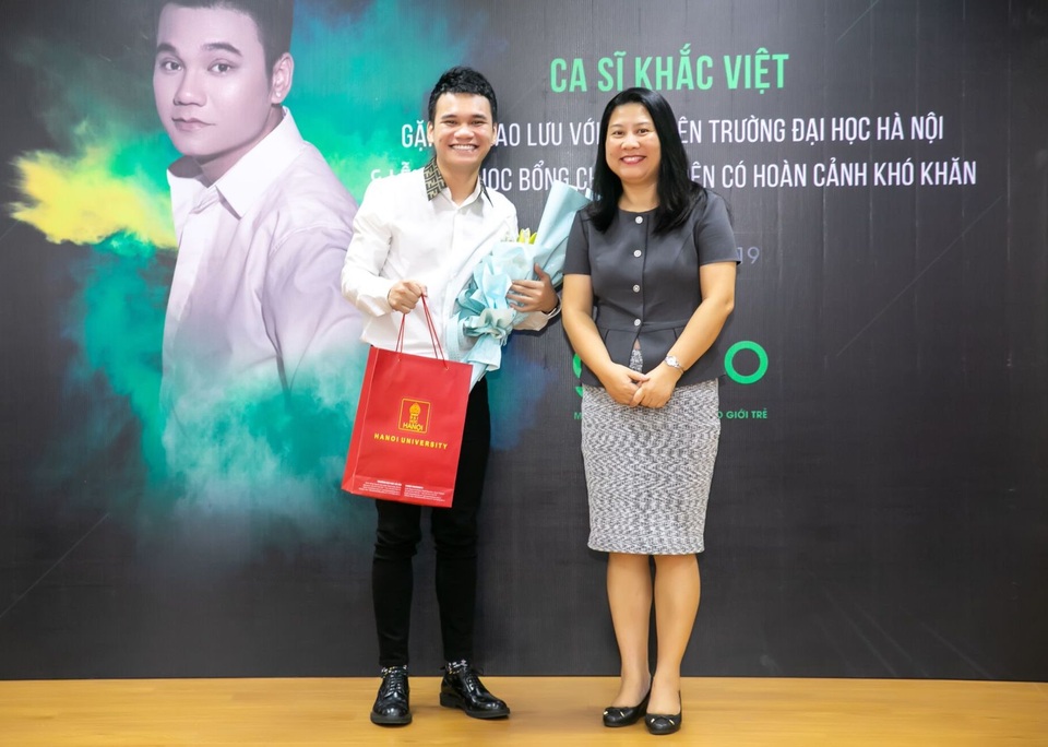 Gapo đồng hành cùng Khắc Việt trao học bổng cho sinh viên - 4 Gapo đồng hành cùng Khắc Việt trao học bổng cho sinh viên - 4