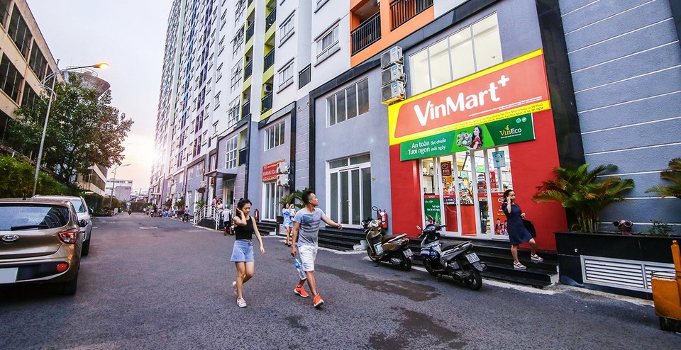 Mua căn hộ bình dân ở Sài Gòn khó như… “mò kim đáy biển” - 1 Mua căn hộ bình dân ở Sài Gòn khó như… “mò kim đáy biển” - 1