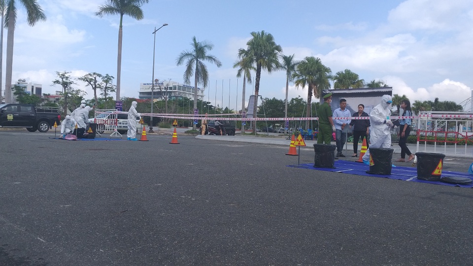 Diễn tập ứng phó sự cố mất nguồn phóng xạ - 7 Diễn tập ứng phó sự cố mất nguồn phóng xạ - 7