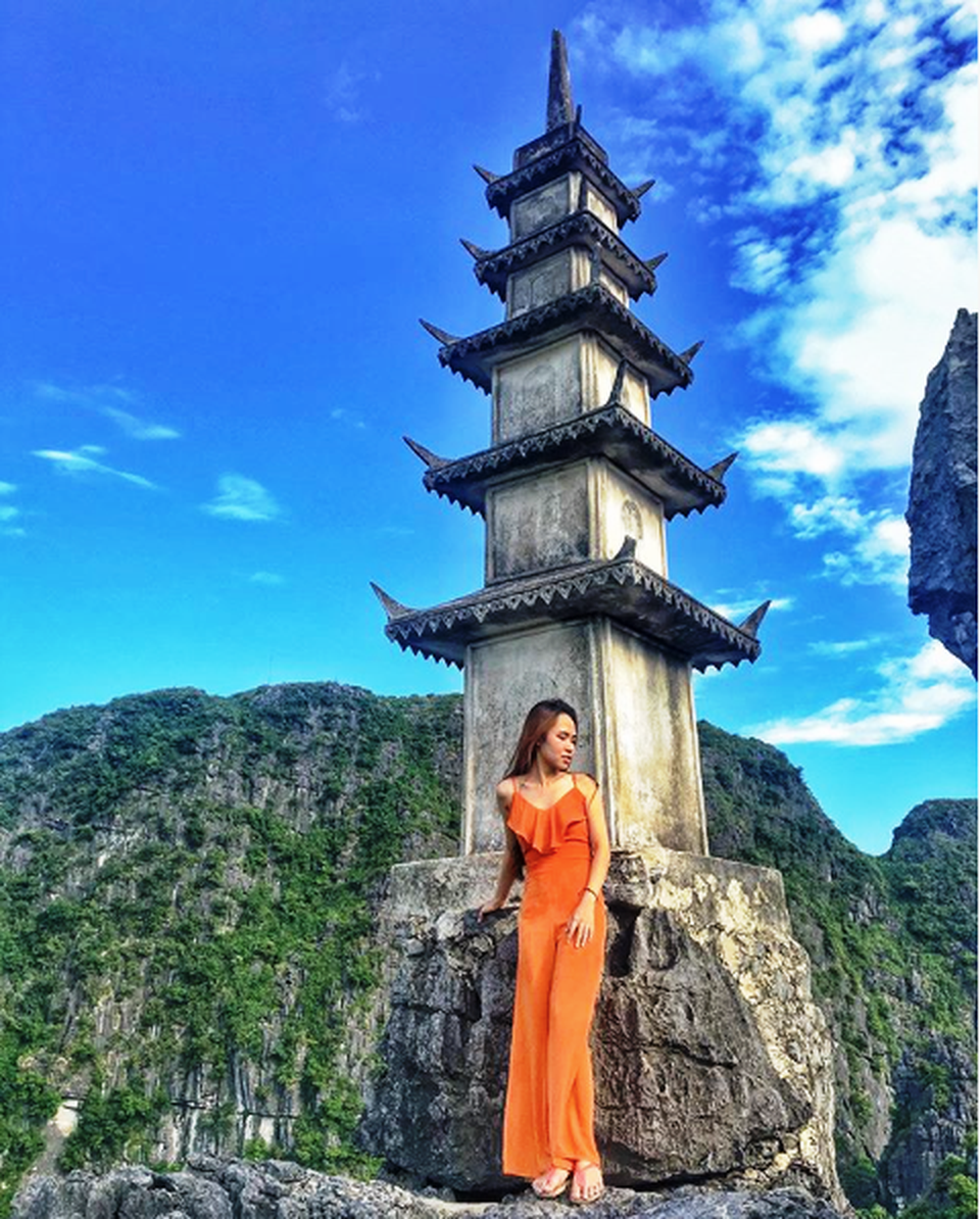 Hang Múa: Điểm “check-in” trên “lưng chừng trời” đẹp không tưởng ở Ninh Bình! - 9 Hang Múa: Điểm “check-in” trên “lưng chừng trời” đẹp không tưởng ở Ninh Bình! - 9