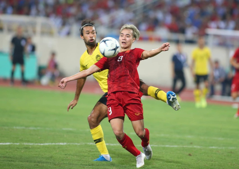 Việt Nam 1-0 Malaysia: Quang Hải ghi bàn đẳng cấp - 3 Việt Nam 1-0 Malaysia: Quang Hải ghi bàn đẳng cấp - 3