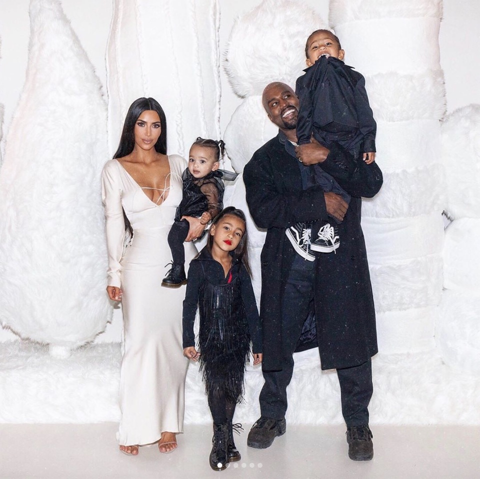 Kim Kardashian muốn tạo công ăn việc làm cho người có quá khứ “bất hảo” - 2 Kim Kardashian muốn tạo công ăn việc làm cho người có quá khứ “bất hảo” - 2