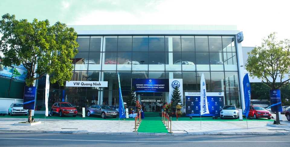 Đại lý chuẩn 4S VW Quảng Ninh chính thức khai trương - 1 Đại lý chuẩn 4S VW Quảng Ninh chính thức khai trương - 1