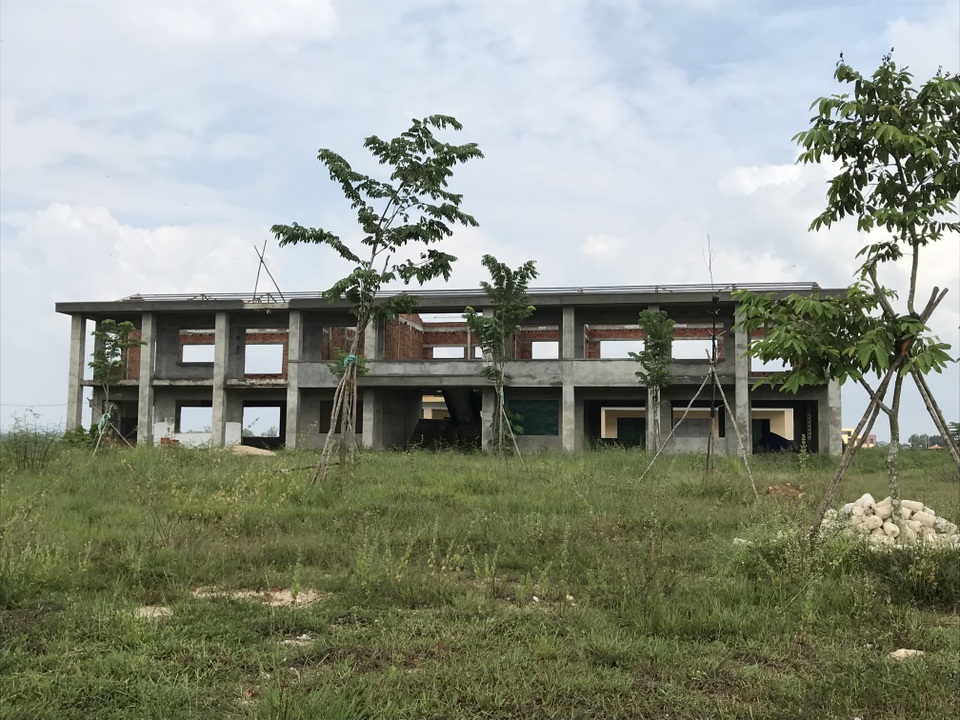 Quảng Ngãi: Trung tâm công nghệ sinh học chỉ để trồng nấm? - 2 Quảng Ngãi: Trung tâm công nghệ sinh học chỉ để trồng nấm? - 2