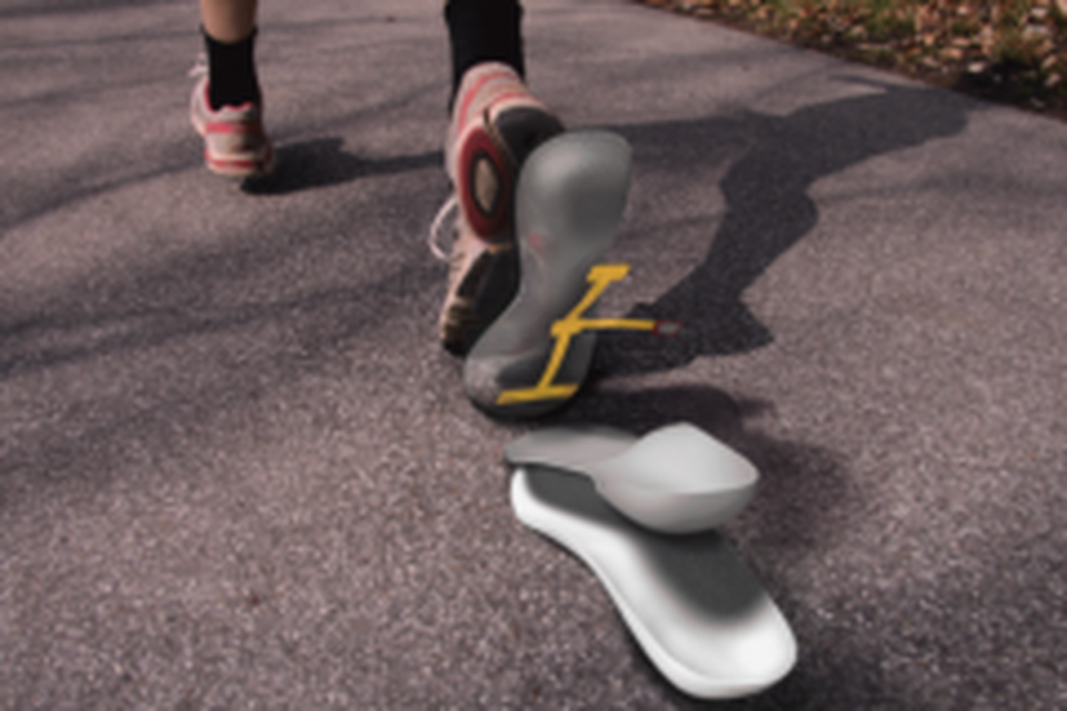 Đế giày thông minh - niềm hy vọng mới của bệnh nhân tiểu đường - 1 Đế giày thông minh - niềm hy vọng mới của bệnh nhân tiểu đường - 1