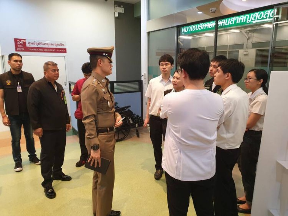 Nghịch thử súng lúc say rượu rồi bắn chết bạn gái - 2