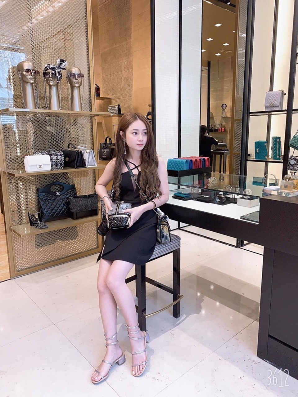 Rich kid Việt tại Mỹ làm vlog mua sắm ở Las Vegas hút trăm nghìn view - 3 Rich kid Việt tại Mỹ làm vlog mua sắm ở Las Vegas hút trăm nghìn view - 3