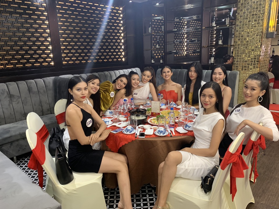 Tình cảm mọi lúc mọi nơi, Thuý Vân và Tường Linh bị nghi trên mức tình bạn - 6 Tình cảm mọi lúc mọi nơi, Thuý Vân và Tường Linh bị nghi trên mức tình bạn - 6