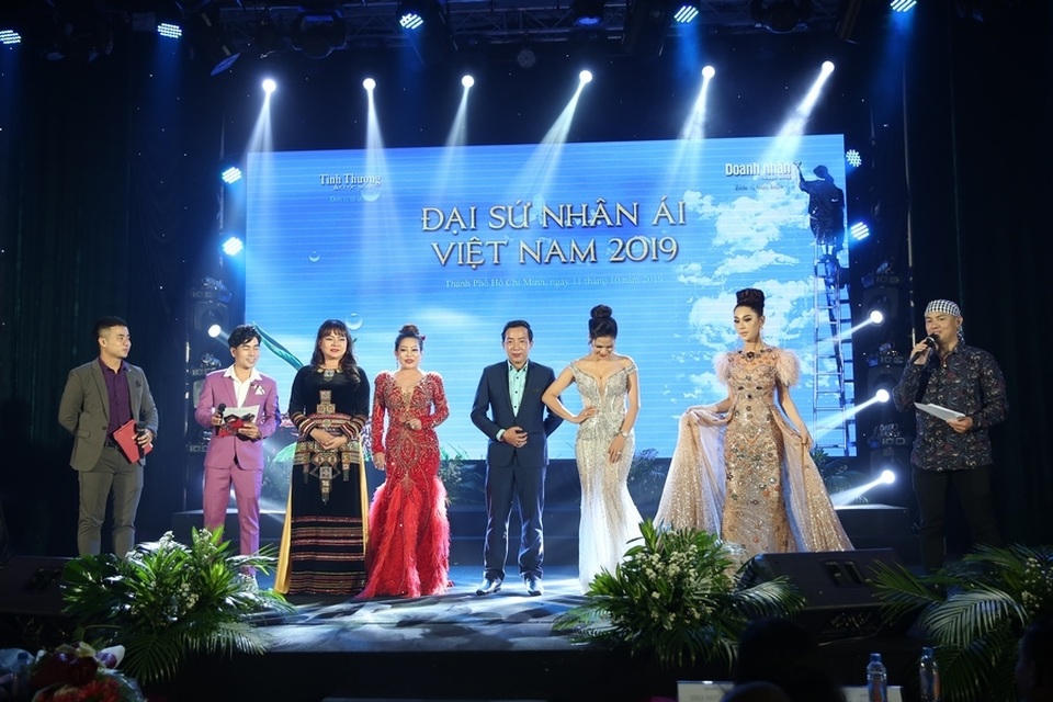 Lâm Khánh Chi trẻ đẹp tái xuất - 9 Lâm Khánh Chi trẻ đẹp tái xuất - 9