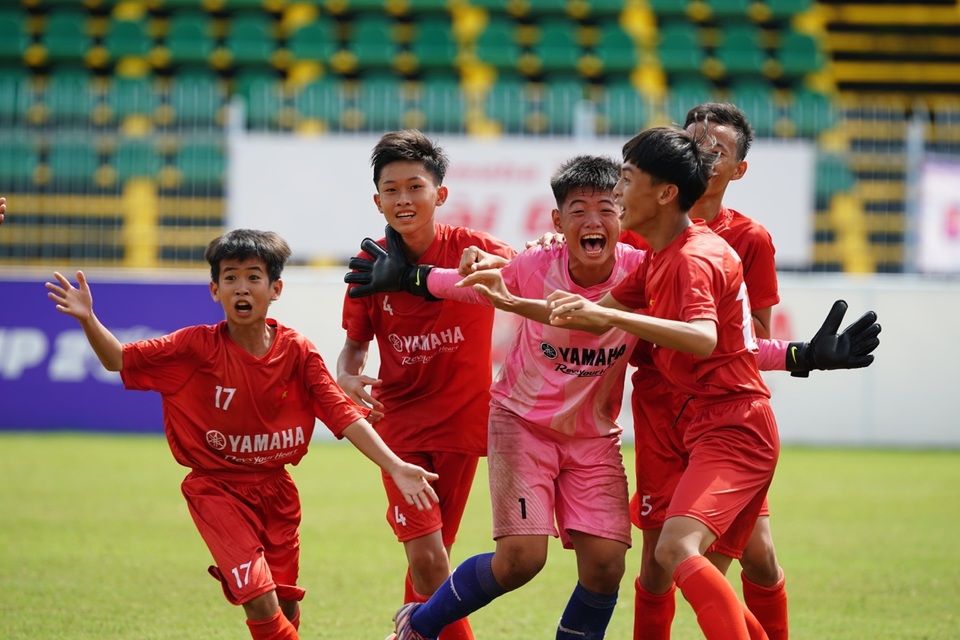 Những khoảnh khắc đẹp nhất mùa Giải bóng đá Thiếu niên U13 Yamaha Cup 2019 - 5 Những khoảnh khắc đẹp nhất mùa Giải bóng đá Thiếu niên U13 Yamaha Cup 2019 - 5