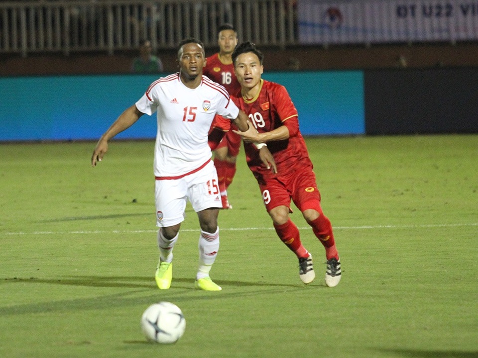 Đức Chinh ghi bàn, U22 Việt Nam cầm hòa U22 UAE - 14 Đức Chinh ghi bàn, U22 Việt Nam cầm hòa U22 UAE - 14