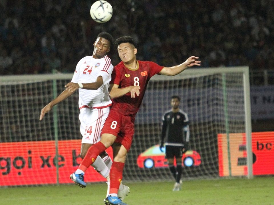 Đức Chinh ghi bàn, U22 Việt Nam cầm hòa U22 UAE - 8 Đức Chinh ghi bàn, U22 Việt Nam cầm hòa U22 UAE - 8
