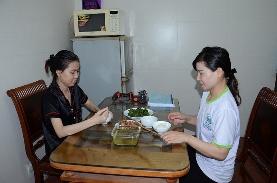 Chị gái chia thận cứu em: Cảm ơn chị cho em thêm một lần được sống! - 4 Chị gái chia thận cứu em: Cảm ơn chị cho em thêm một lần được sống! - 4