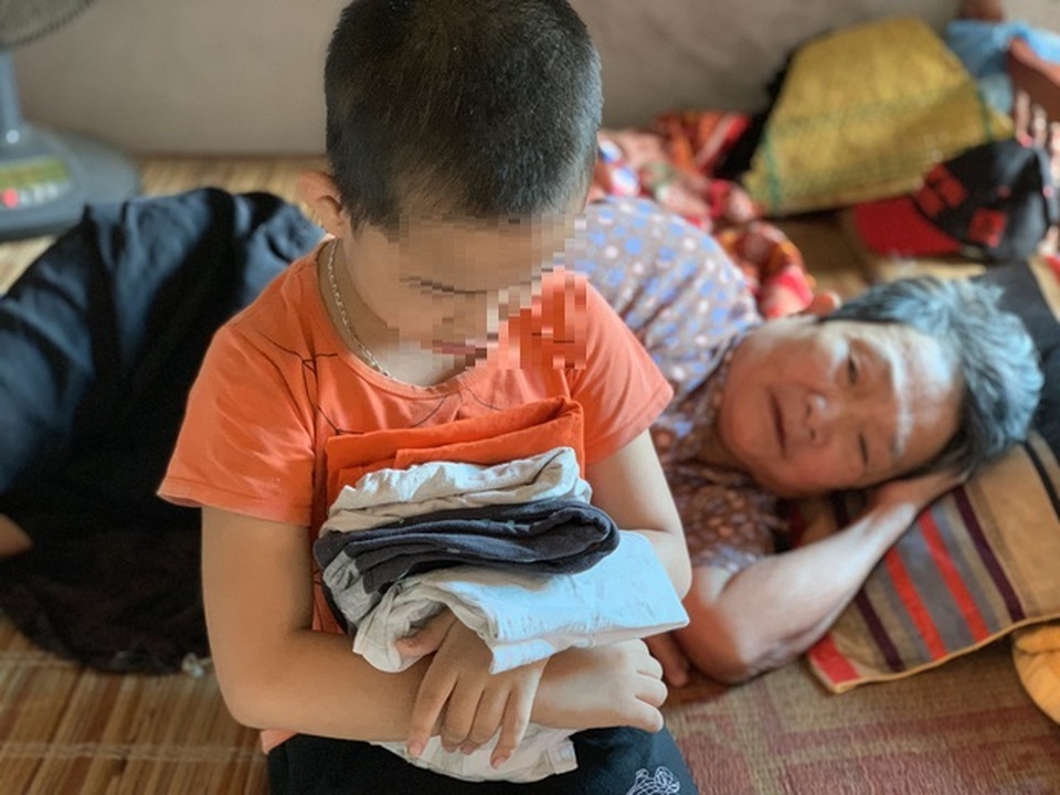 Tận cùng nỗi đau của thôn nữ là nạn nhân lời đồn bị kẻ xấu hãm hiếp - 9 Tận cùng nỗi đau của thôn nữ là nạn nhân lời đồn bị kẻ xấu hãm hiếp - 9