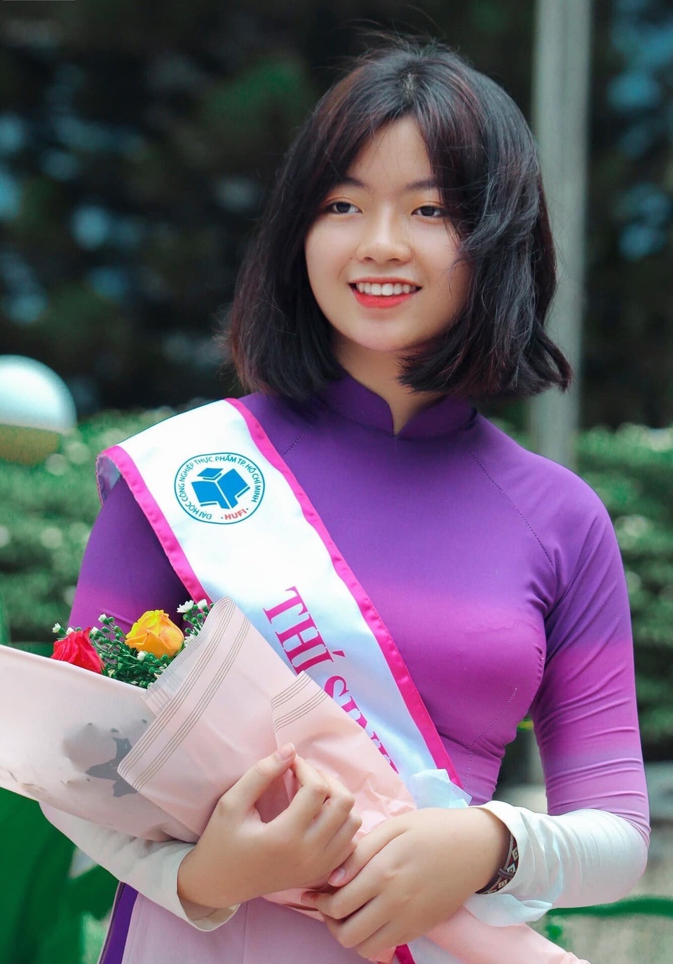 Nữ sinh Sài thành tươi xinh trong cuộc thi Duyên dáng áo dài - 10 Nữ sinh Sài thành tươi xinh trong cuộc thi Duyên dáng áo dài - 10