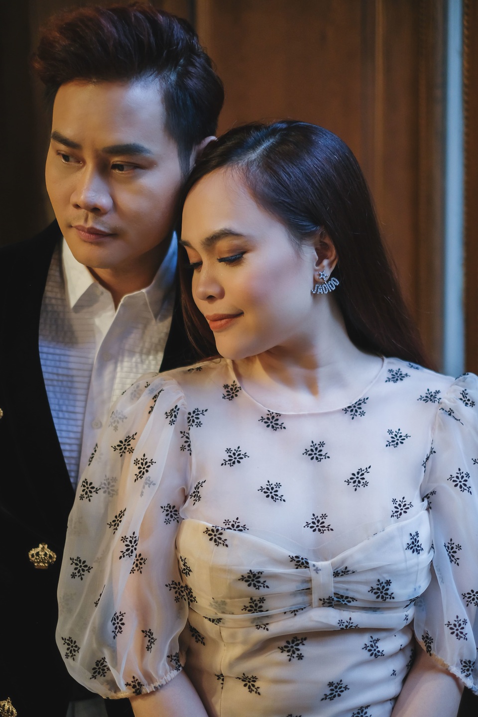 MC “Hãy chọn giá đúng” VTV tiết lộ từng vượt qua “khủng hoảng hôn nhân” - 3 MC “Hãy chọn giá đúng” VTV tiết lộ từng vượt qua “khủng hoảng hôn nhân” - 3