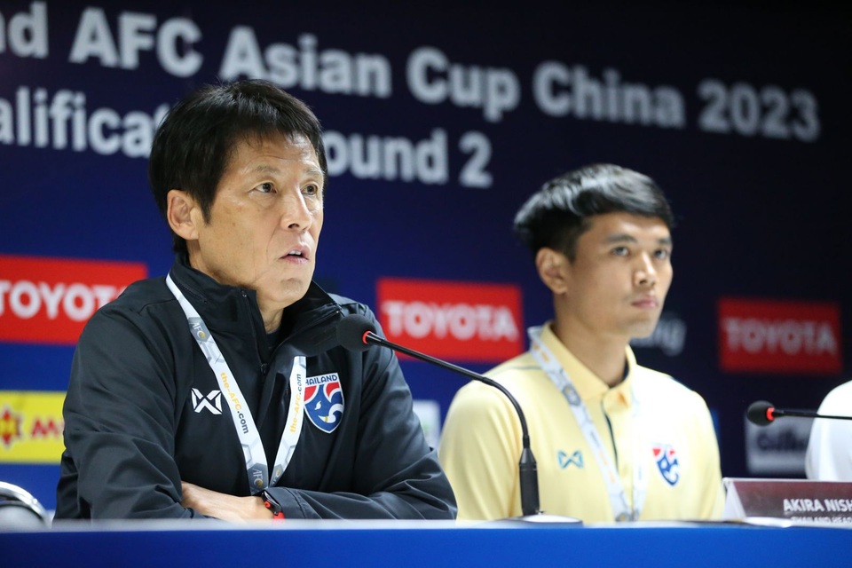 Thái Lan 2-1 UAE: Chiến thắng ấn tượng của Voi chiến - 5 Thái Lan 2-1 UAE: Chiến thắng ấn tượng của Voi chiến - 5