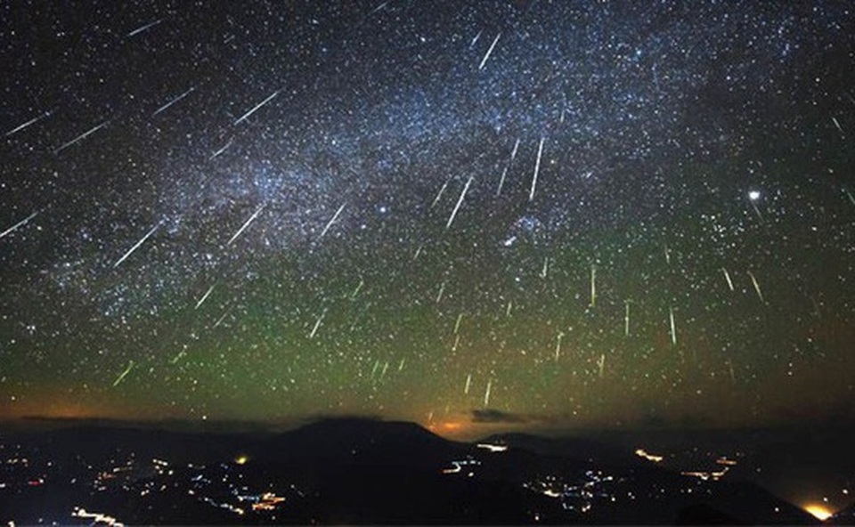 Mưa sao băng Orionids 2019 – thời gian và cách ngắm - 1 Mưa sao băng Orionids 2019 – thời gian và cách ngắm - 1