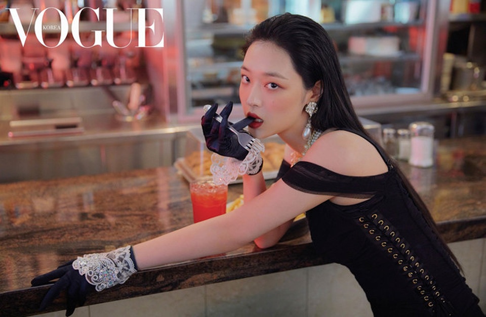 “Biểu tượng gợi cảm” Sulli đột tử tại nhà riêng ở tuổi 25 - 3 “Biểu tượng gợi cảm” Sulli đột tử tại nhà riêng ở tuổi 25 - 3
