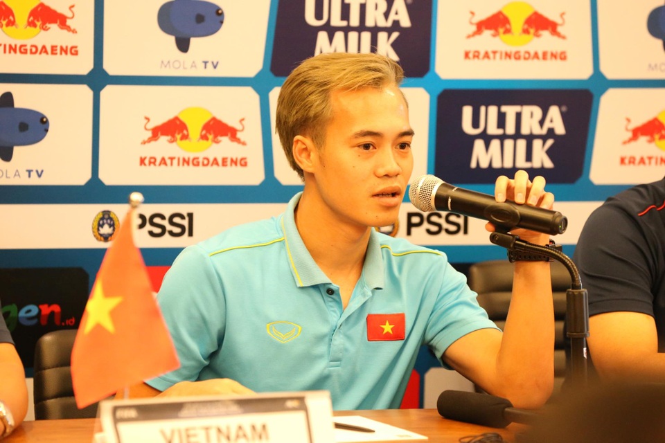 HLV Park Hang Seo: “Đội tuyển Việt Nam sẽ thắng Indonesia” - 2 HLV Park Hang Seo: “Đội tuyển Việt Nam sẽ thắng Indonesia” - 2