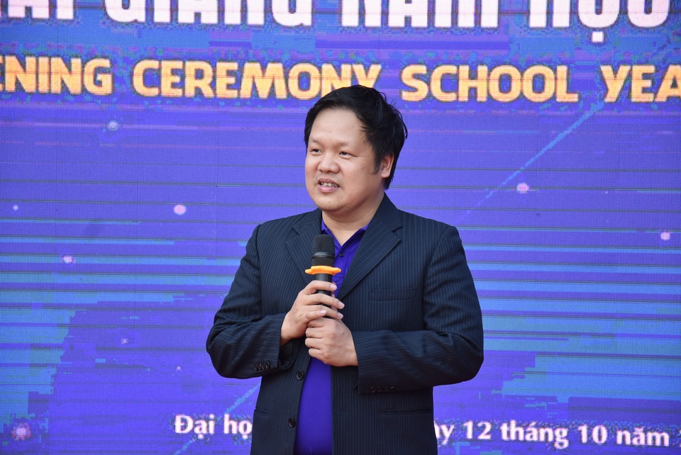 Thiếu người học, trường đại học tuyên bố giảm 40% học phí cho sinh viên - 2 Thiếu người học, trường đại học tuyên bố giảm 40% học phí cho sinh viên - 2