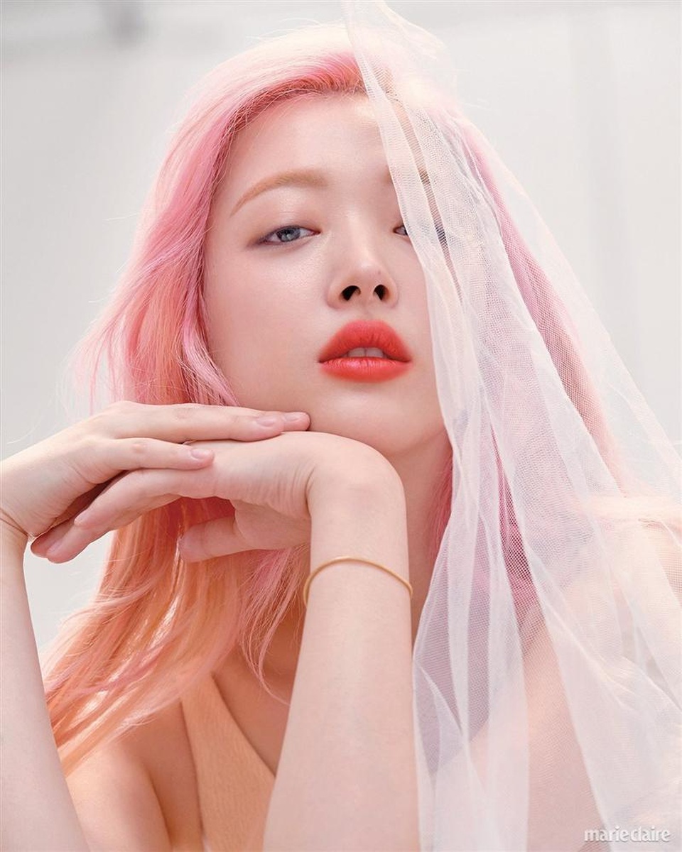 Cái chết của nữ thần tượng làm dấy lên câu hỏi về áp lực trong K-pop - 6 Cái chết của nữ thần tượng làm dấy lên câu hỏi về áp lực trong K-pop - 6