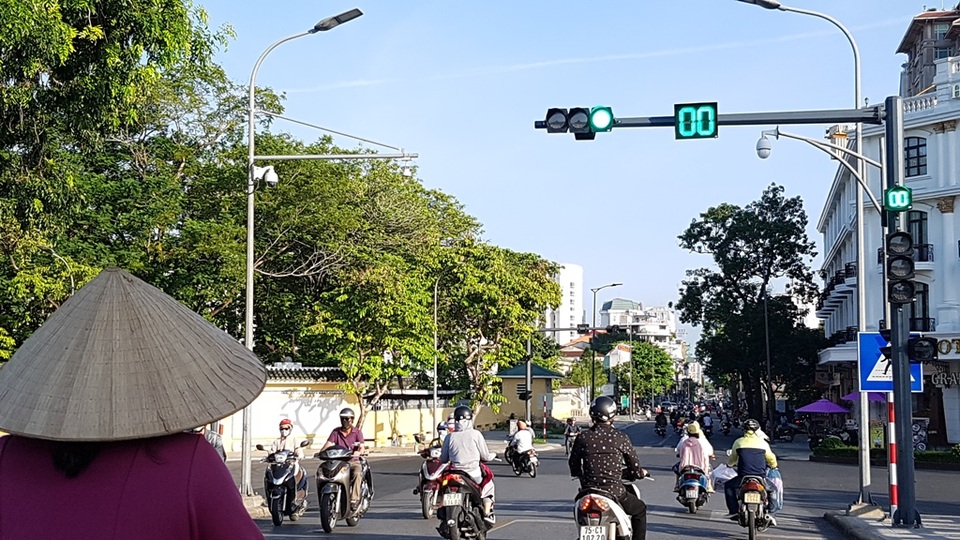 Đô thị thông minh tại Huế: Biến ý kiến người dân thành yêu cầu phải trả lời của Chủ tịch tỉnh - 6 Đô thị thông minh tại Huế: Biến ý kiến người dân thành yêu cầu phải trả lời của Chủ tịch tỉnh - 6