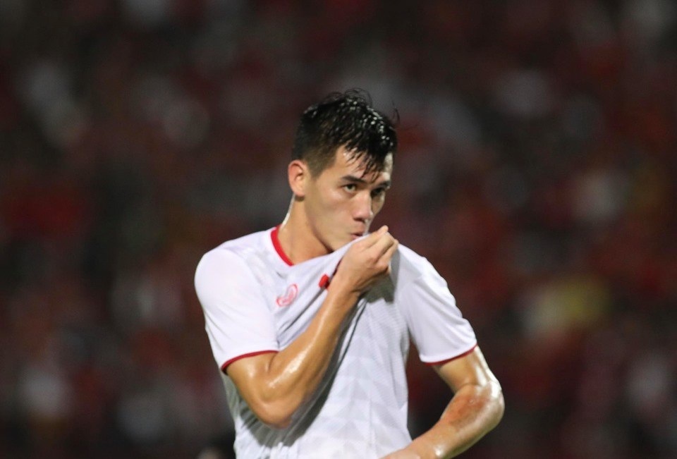 Indonesia 1-3 Việt Nam: Chiến thắng thuyết phục - 5 Indonesia 1-3 Việt Nam: Chiến thắng thuyết phục - 5