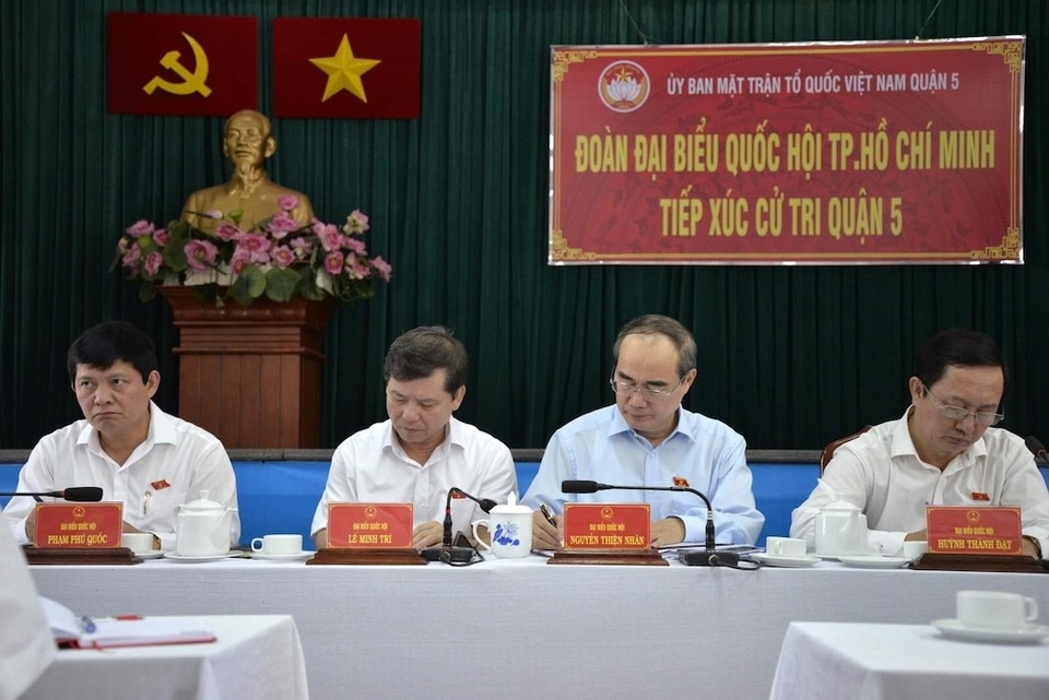 Viện trưởng VKSND Tối cao: Vụ VN Pharma không loại trừ liên quan đến nội bộ! - 1 Viện trưởng VKSND Tối cao: Vụ VN Pharma không loại trừ liên quan đến nội bộ! - 1