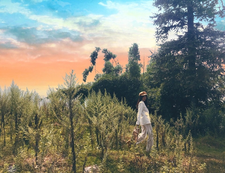 Cô gái mang tiếng ế phải thế khuấy đảo cộng đồng vì đi du lịch một mình - 7