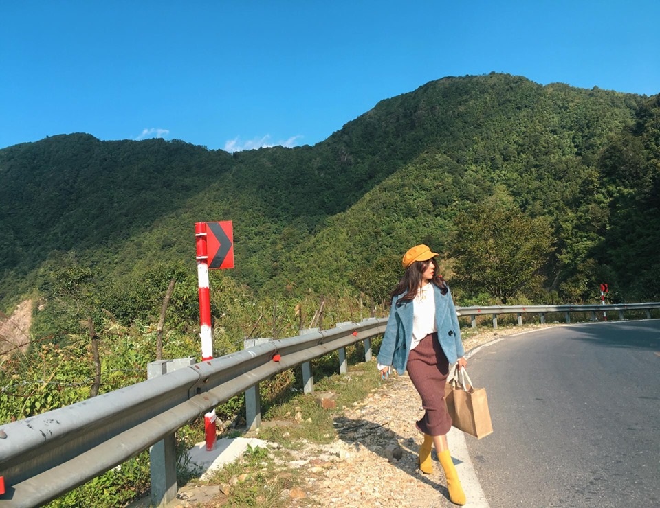 Cô gái mang tiếng ế phải thế khuấy đảo cộng đồng vì đi du lịch một mình - 10