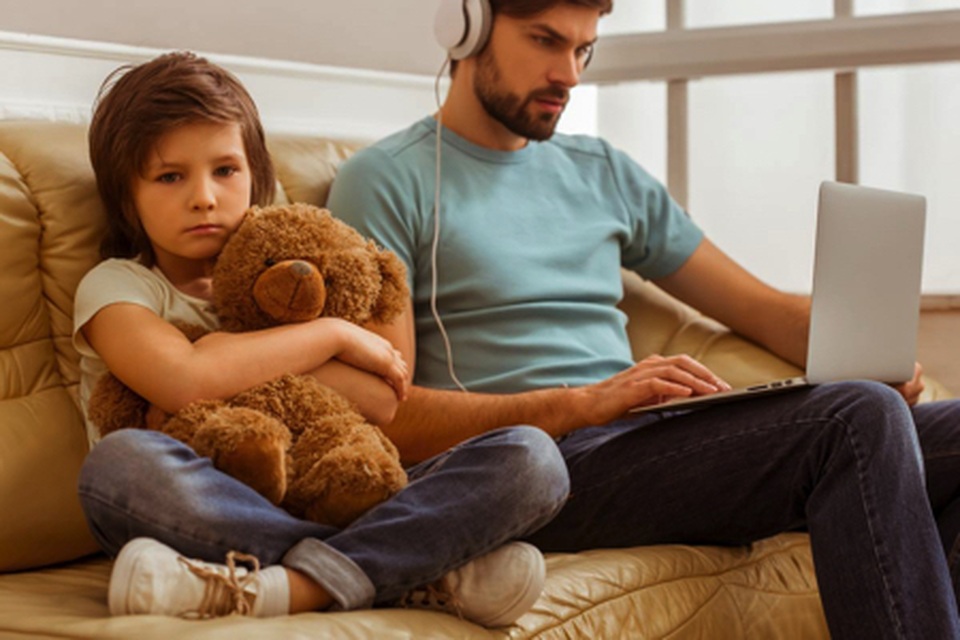 Bạn có thuộc kiểu cha mẹ vô tâm? - 1 Bạn có thuộc kiểu cha mẹ vô tâm? - 1