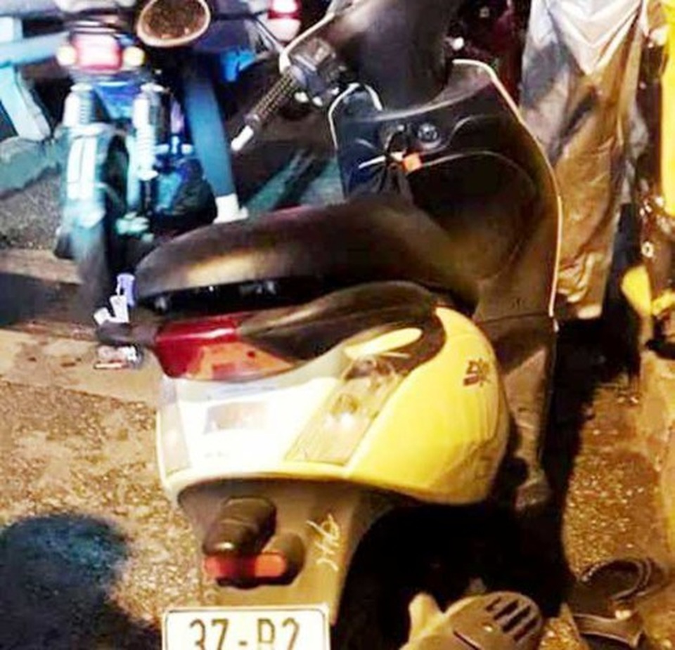 Hàng chục công an tìm kiếm người đàn ông nghi nhảy cầu tự tử - 1 Hàng chục công an tìm kiếm người đàn ông nghi nhảy cầu tự tử - 1